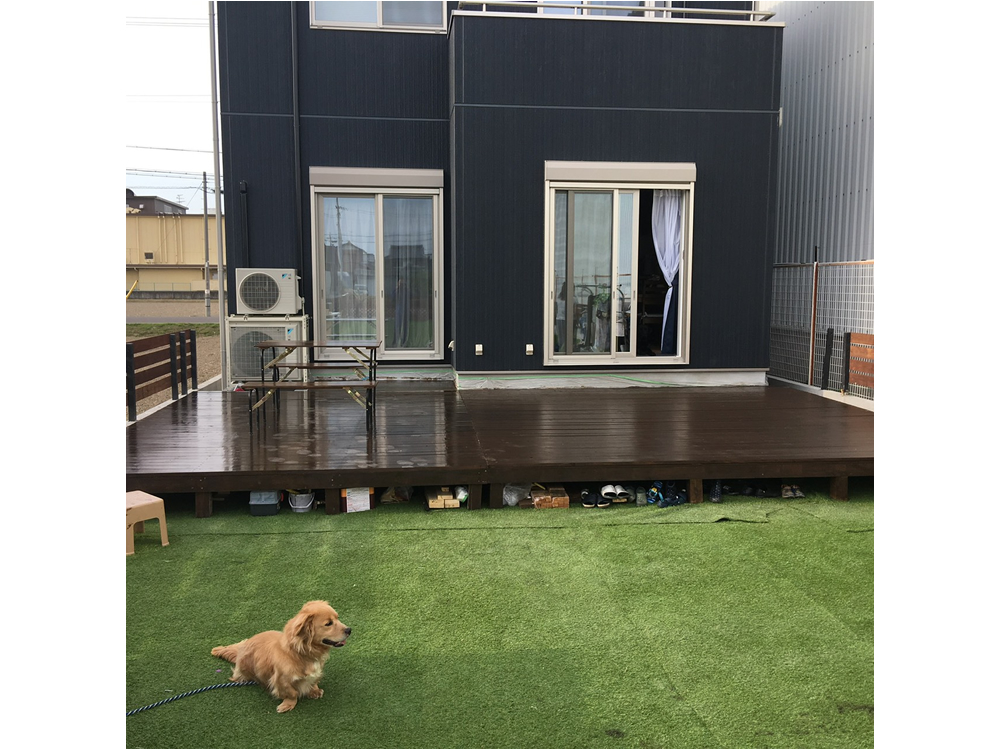 山県市 デッキと外壁塗装